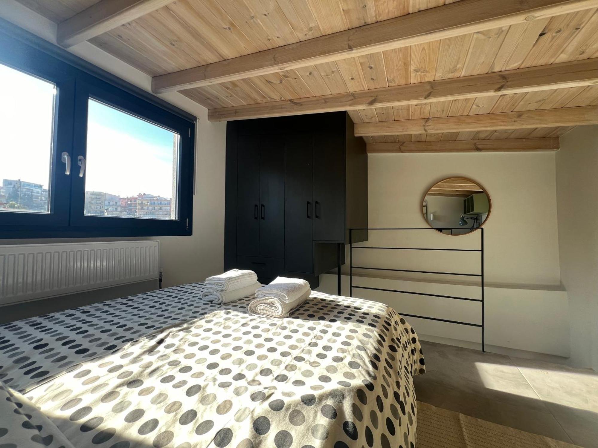 Skyline Oasis Thesbnb Apartment Thessaloníki Luaran gambar